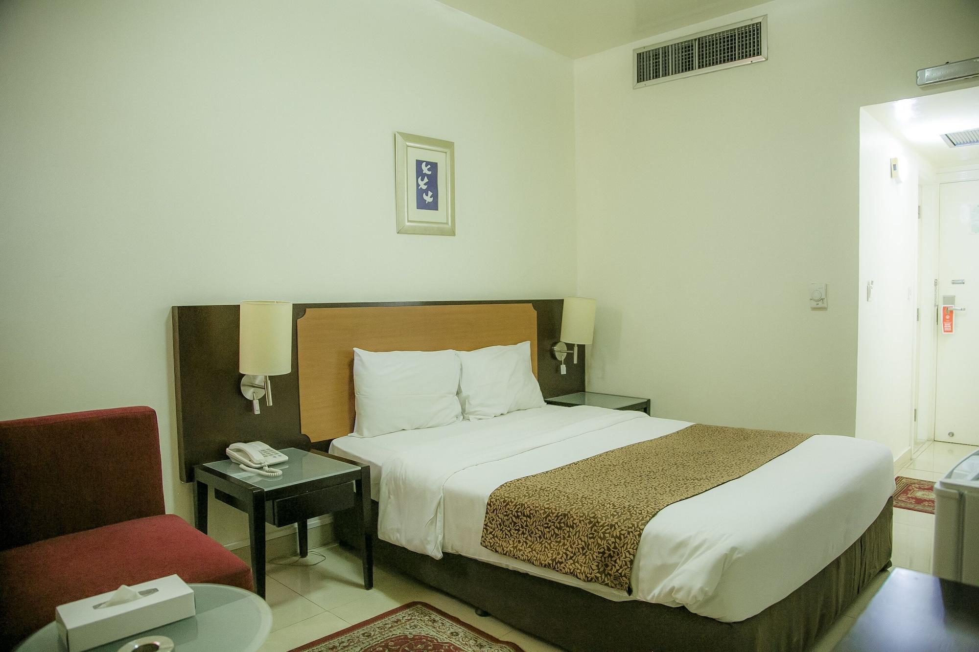 Phoenicia Grand Hotel Dubai Ngoại thất bức ảnh