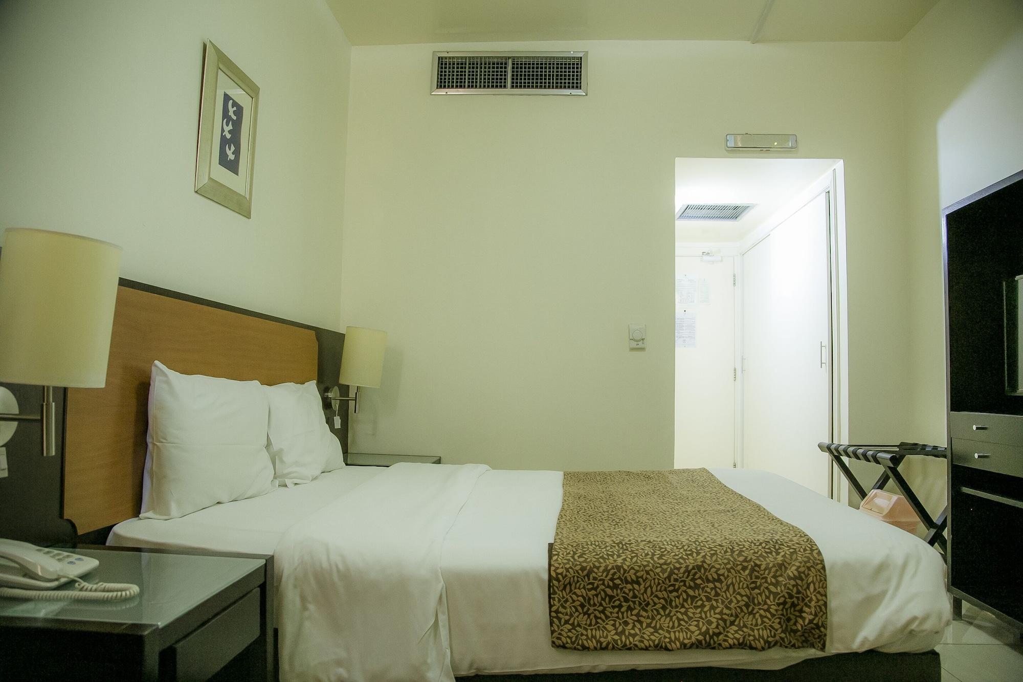 Phoenicia Grand Hotel Dubai Ngoại thất bức ảnh