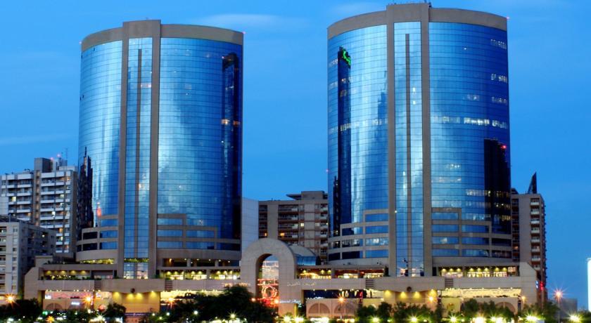 Phoenicia Grand Hotel Dubai Ngoại thất bức ảnh